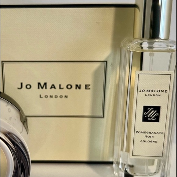Jo Malone Pomegranate Noir 1.0 oz Perfume - Picture 2 of 2